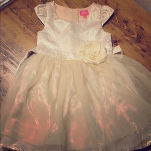 Girls size 5 formal dress